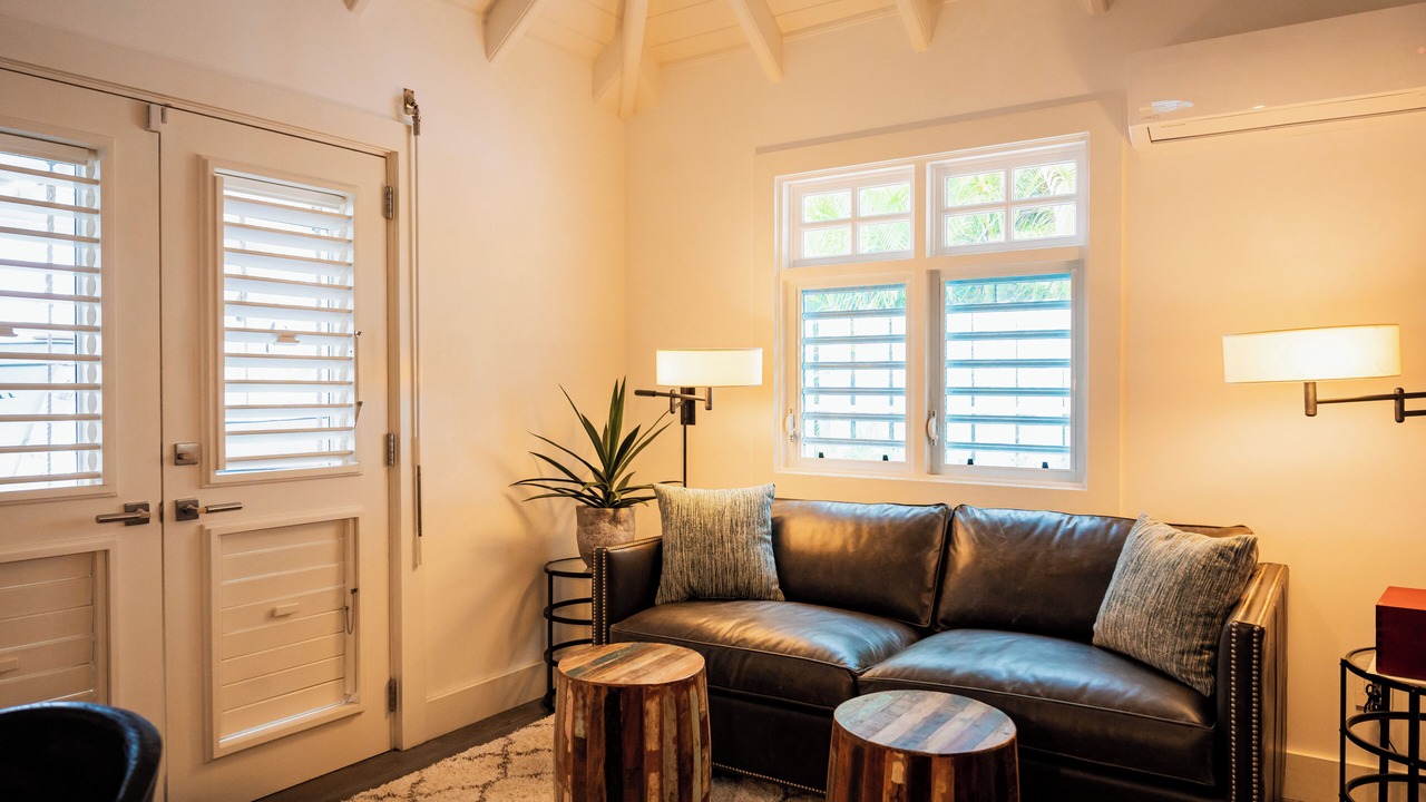 Photo of Livingroom in Jolly Harbour