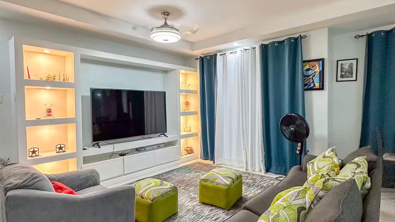 Photo of Livingroom in Eastwood Park