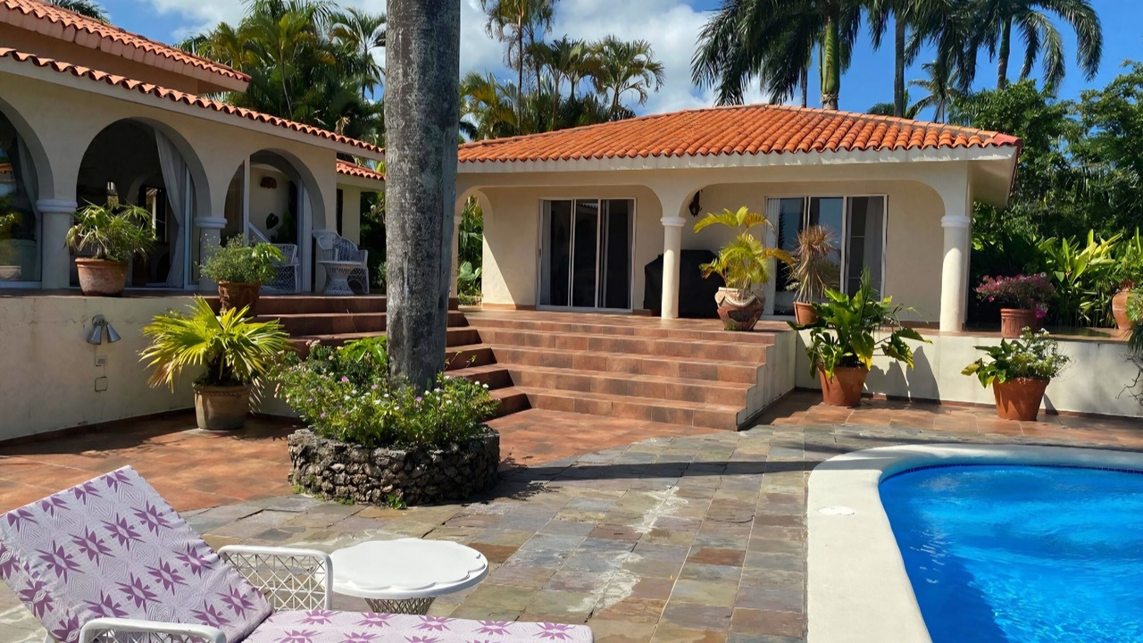 Photo of Outdoor in Cabrera