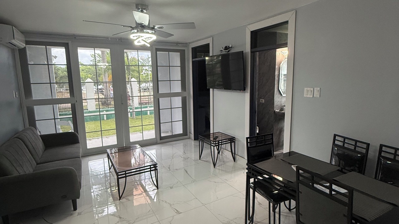 Photo of Livingroom in Ocho Rios