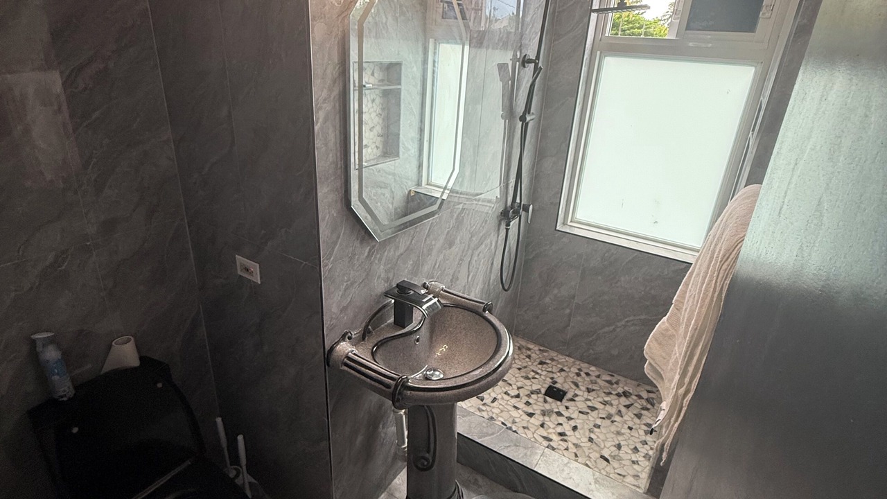 Photo of Bathroom in Ocho Rios