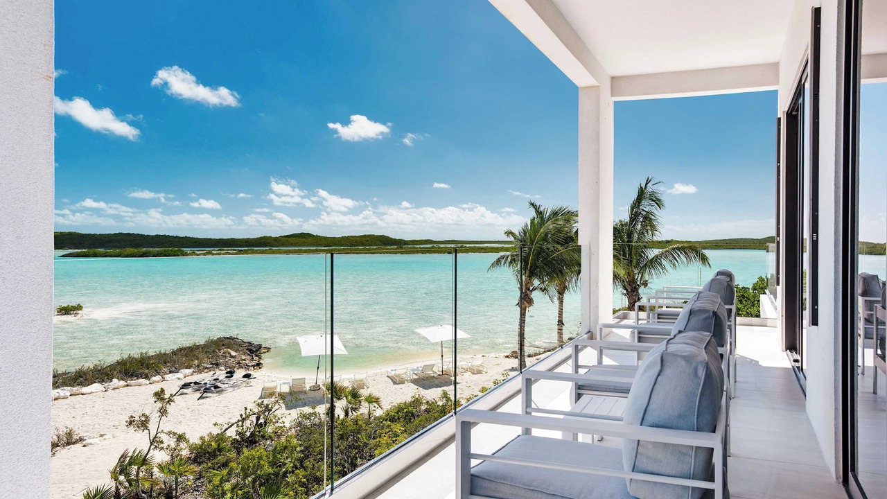 Photo of Patio Balcony in Ocean Point