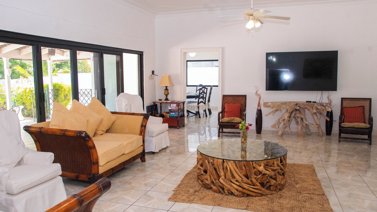 Photo of Livingroom in Mammee Bay Estates