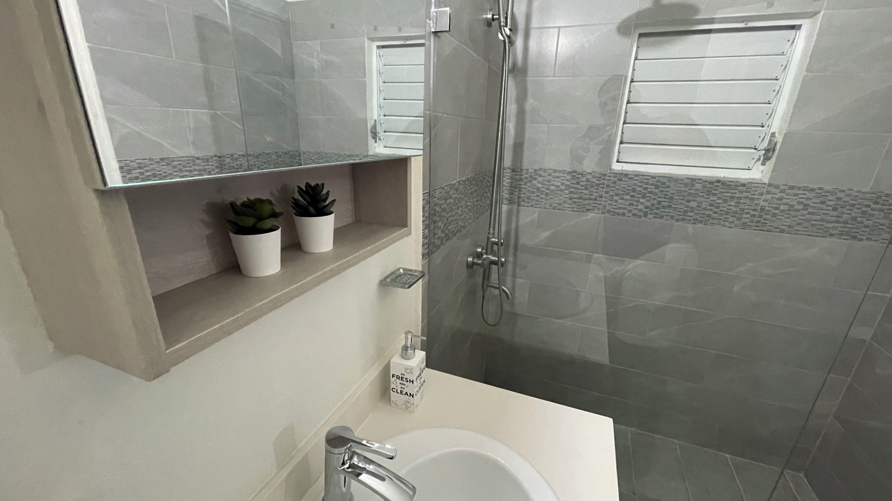 Photo of Bathroom in Discovery Bay