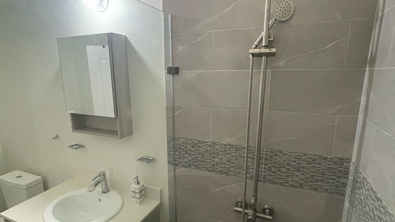 Photo of Bathroom in Discovery Bay
