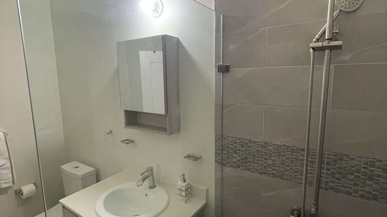Photo of Bathroom in Discovery Bay