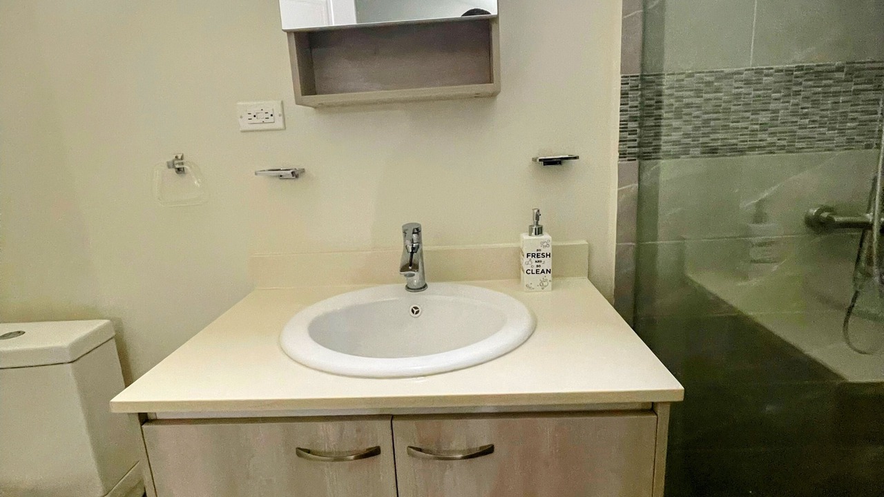 Photo of Bathroom in Discovery Bay