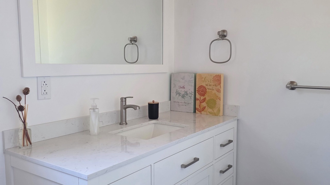 Photo of Bathroom in Spanish Wells