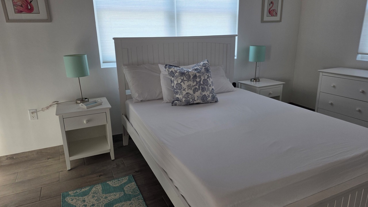 Photo of Bedroom in Spanish Wells