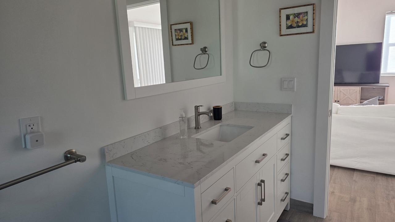 Photo of Bathroom in Spanish Wells