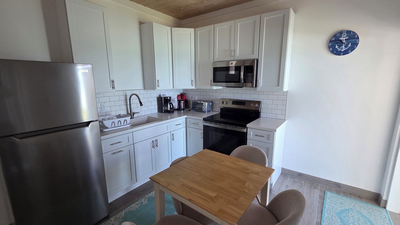 Photo of Kitchen in Spanish Wells