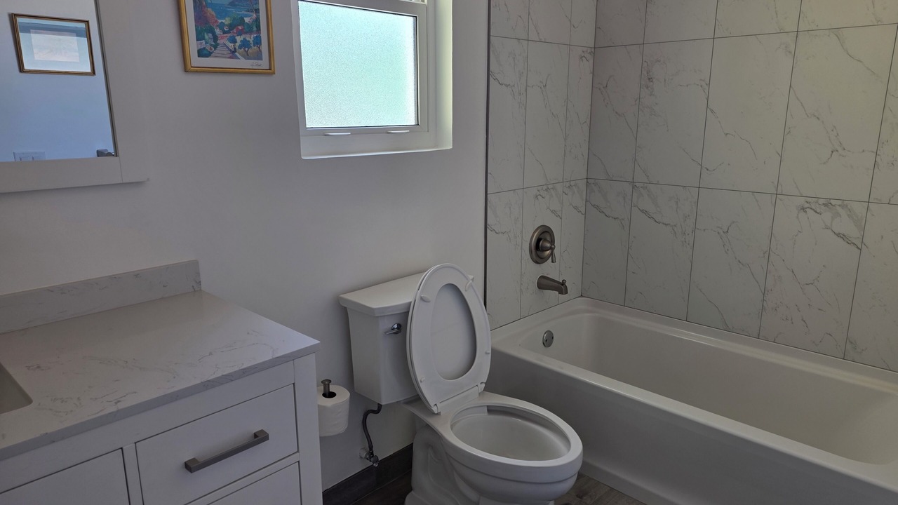 Photo of Bathroom in Spanish Wells