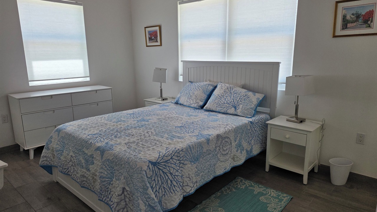 Photo of Bedroom in Spanish Wells