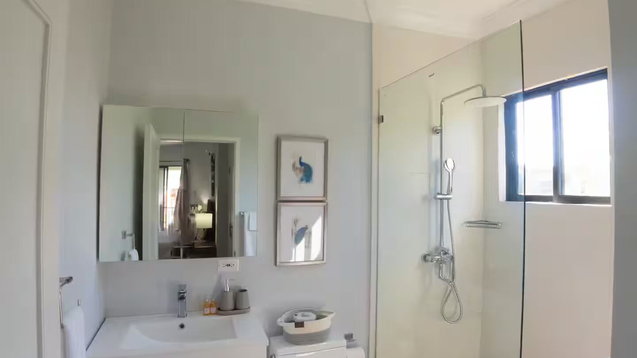 Photo of Bathroom in IronShore Estates