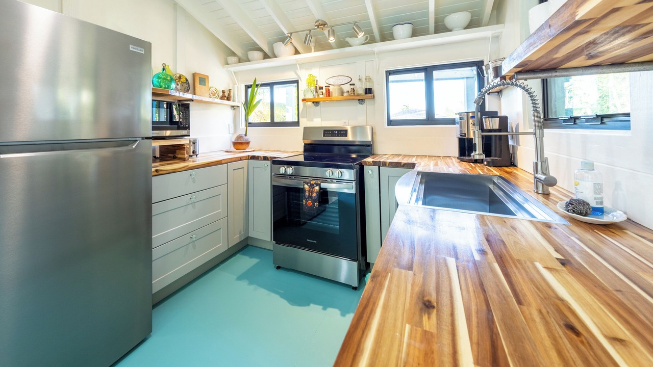 Photo of Kitchen in Spanish Wells