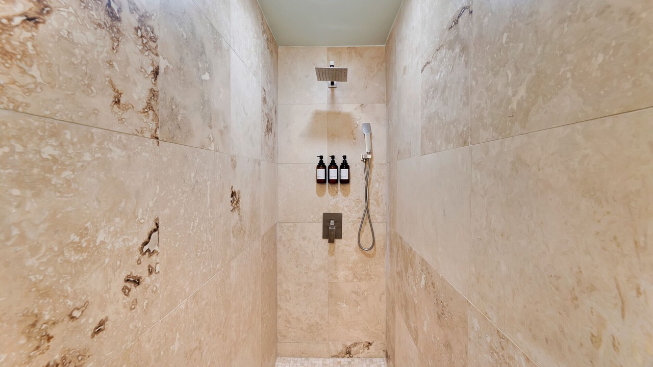 Photo of Bathroom in Parque