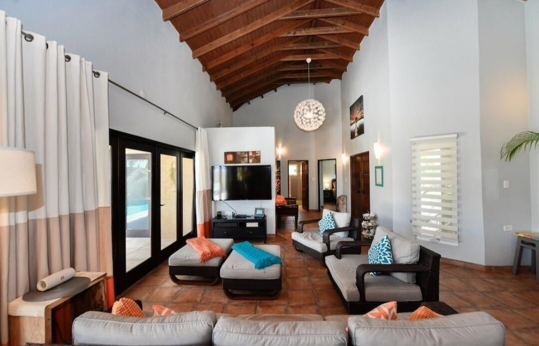 Photo of Livingroom in Opal