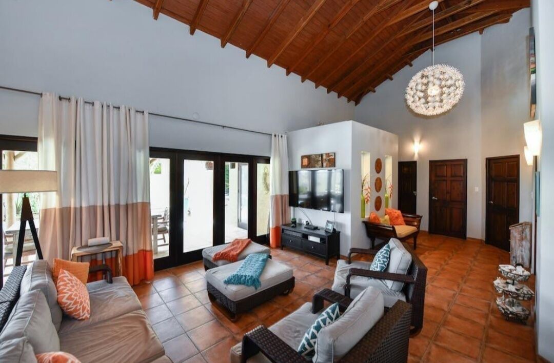 Photo of Livingroom in Opal