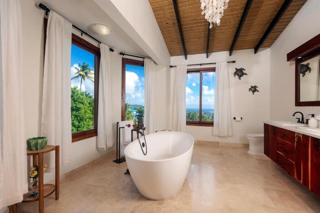 Photo of Bathroom in Choiseul