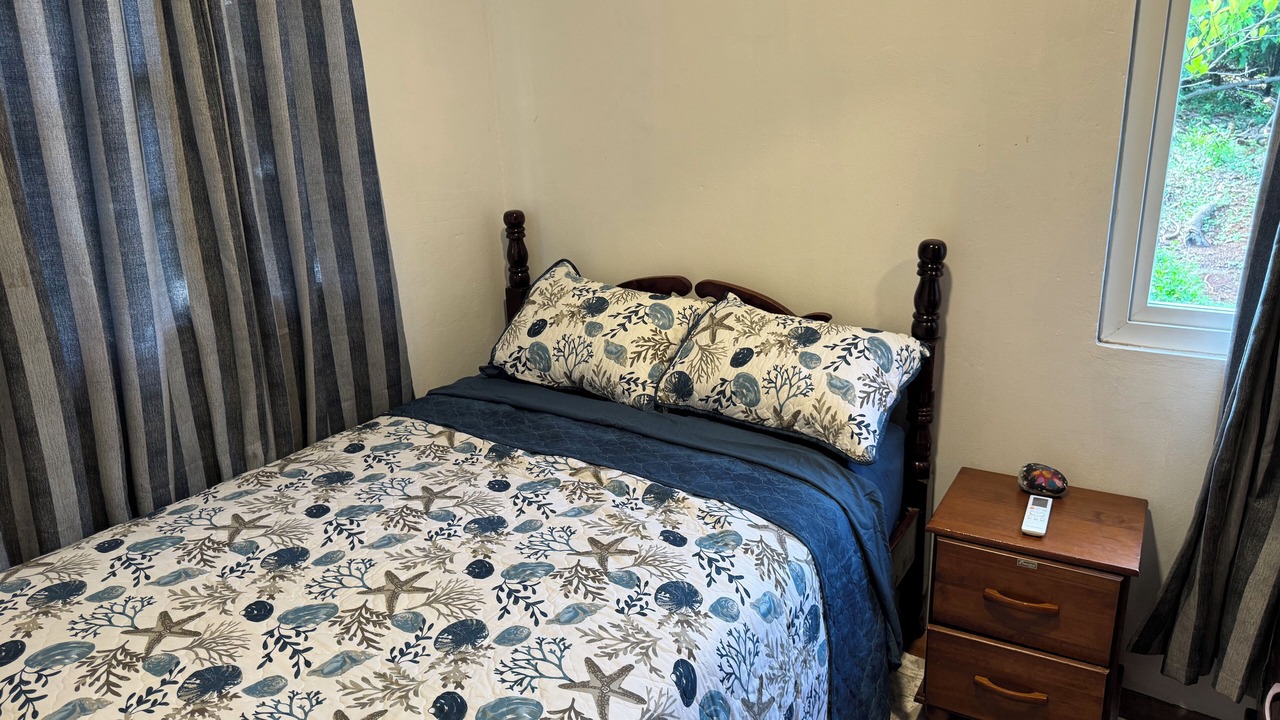 Photo of Bedroom in Crochu