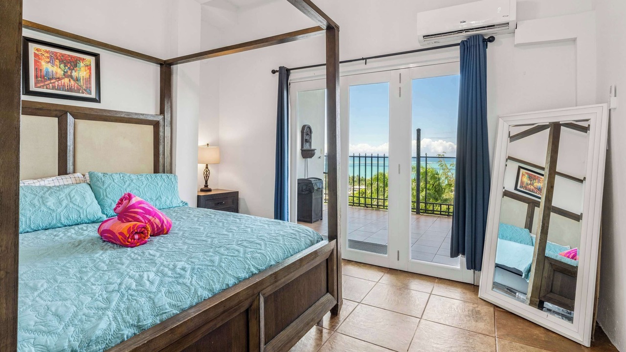 Photo of Bedroom in Playa Fortuna