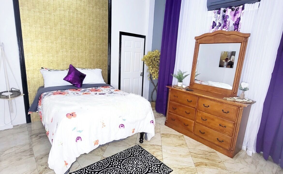 Photo of Bedroom in Eastwood Park