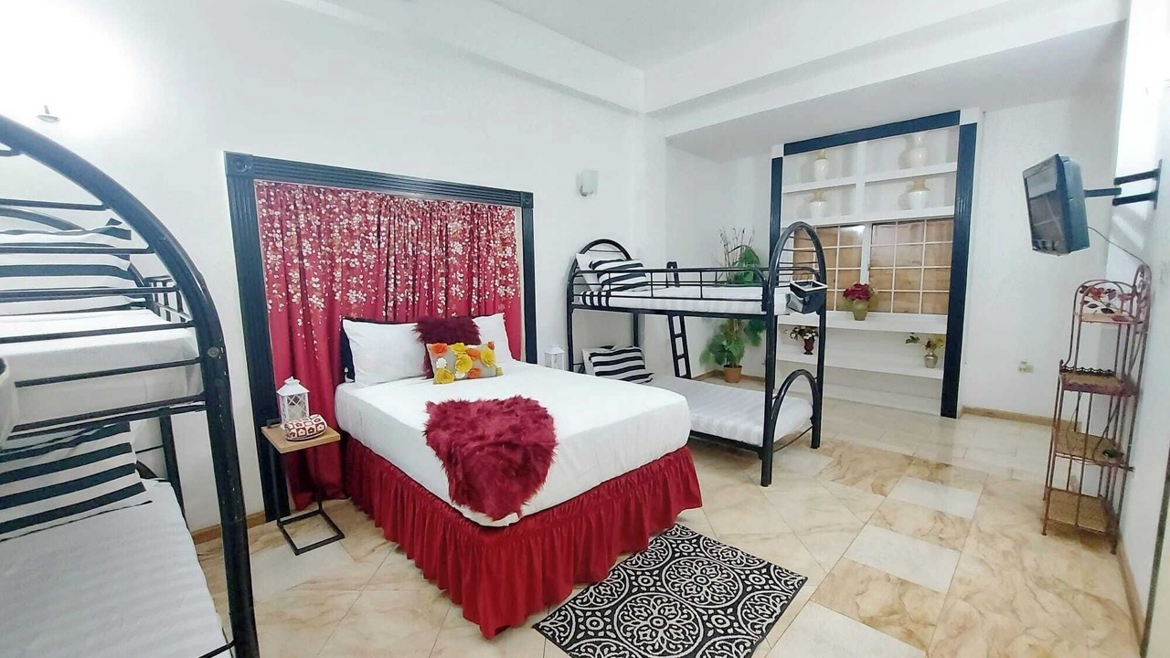 Photo of Bedroom in Eastwood Park