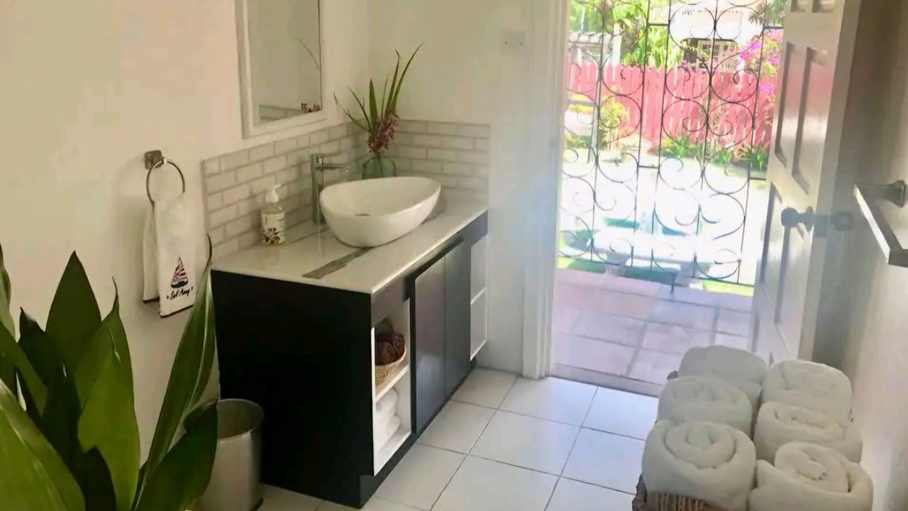 Photo of Bathroom in Gros Islet