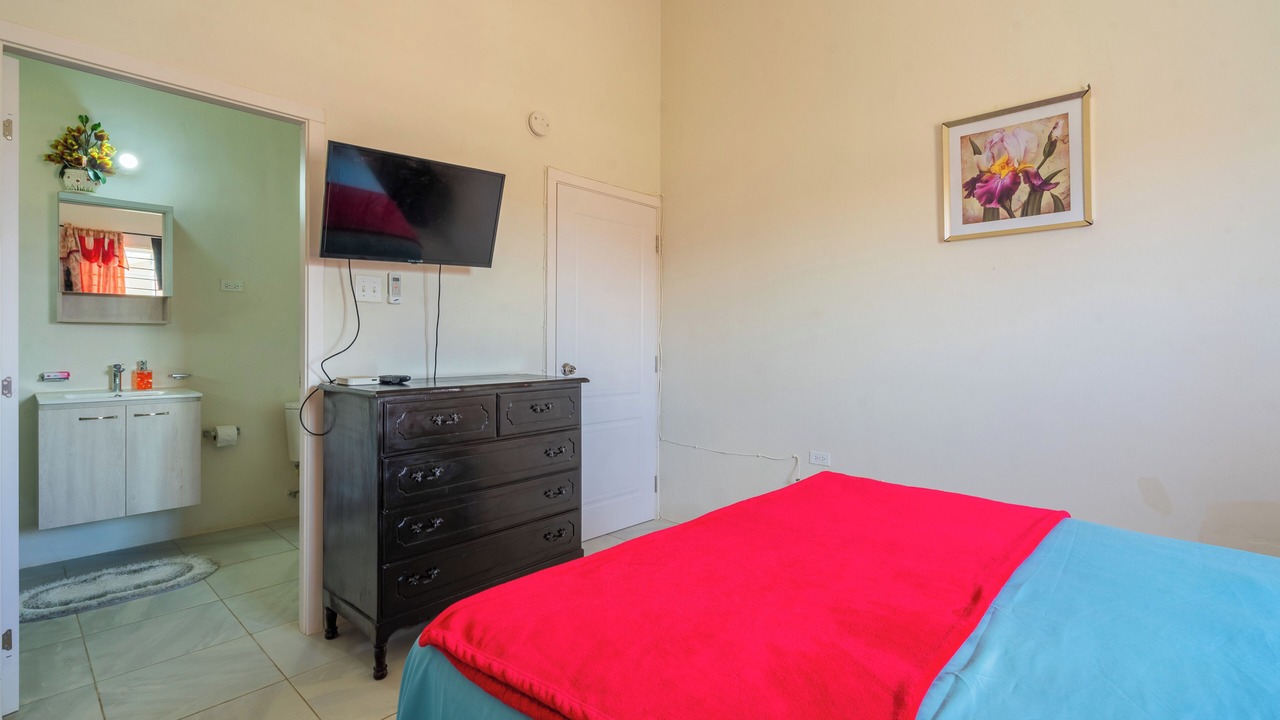 Photo of Bedroom in Portmore
