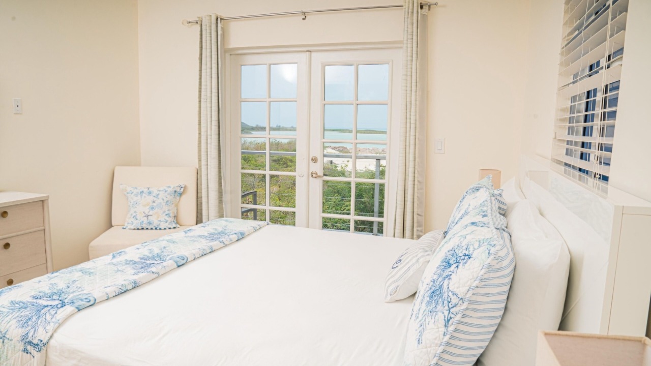 Photo of Bedroom in Discovery Bay