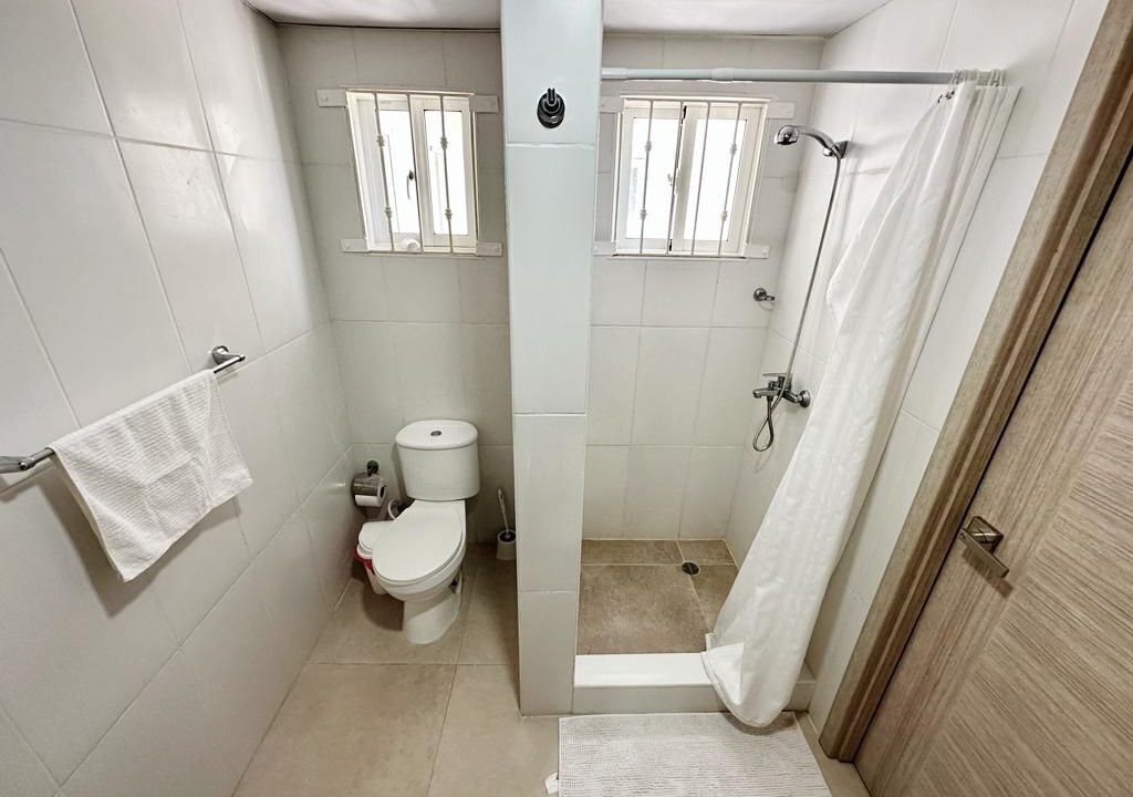 Photo of Bathroom in Veron