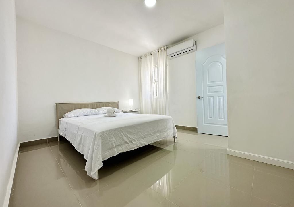 Photo of Bedroom in Veron