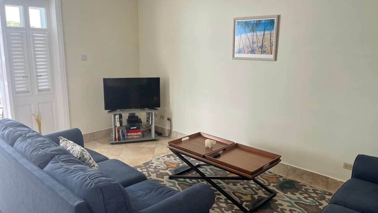 Photo of Livingroom in Enterprise