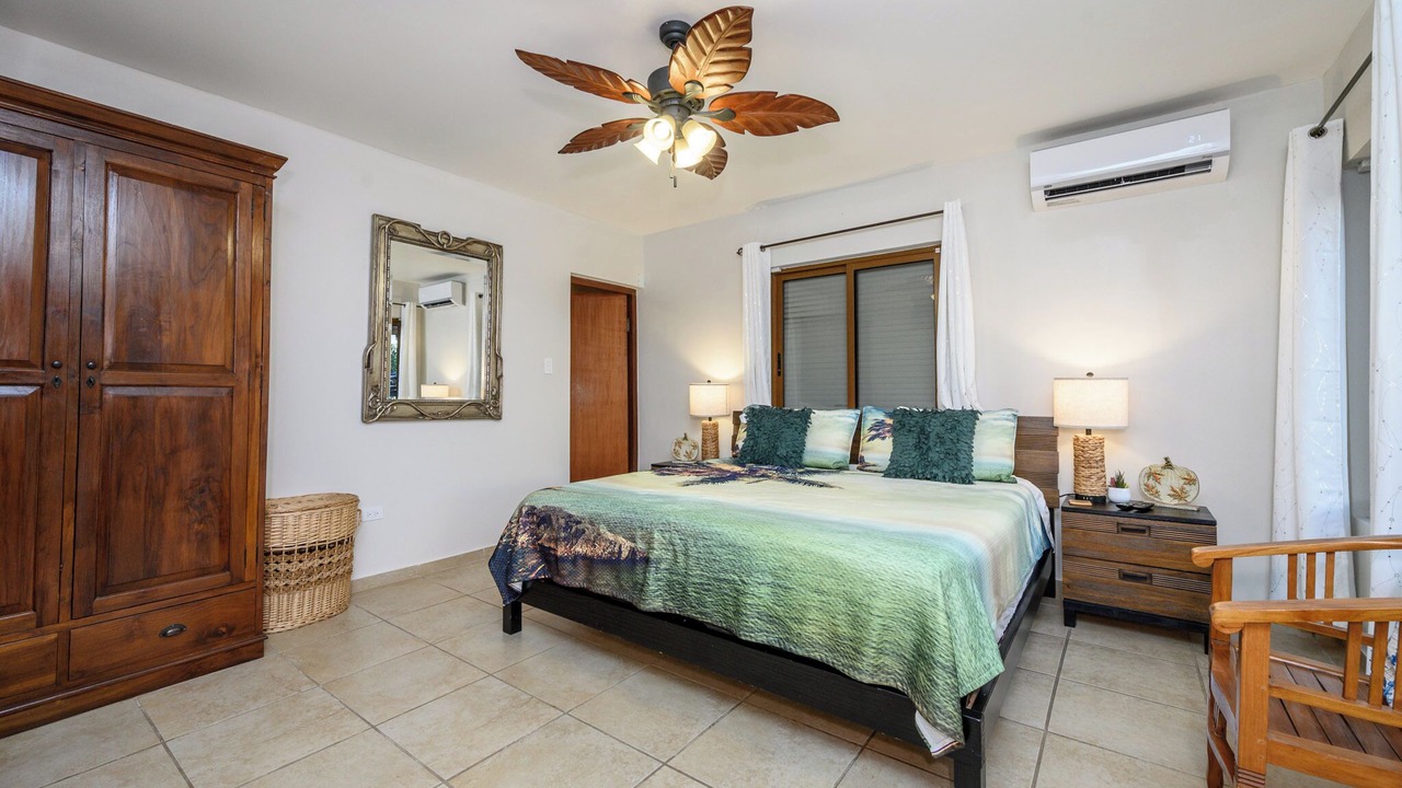 Photo of Bedroom in Opal