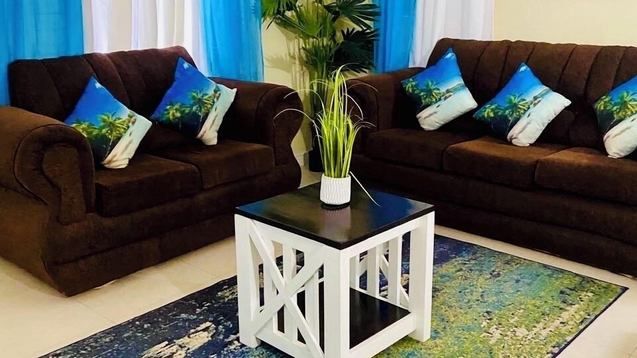 Photo of Livingroom in Claremont