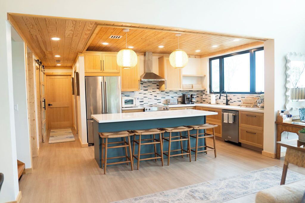 Photo of Kitchen in Spanish Wells
