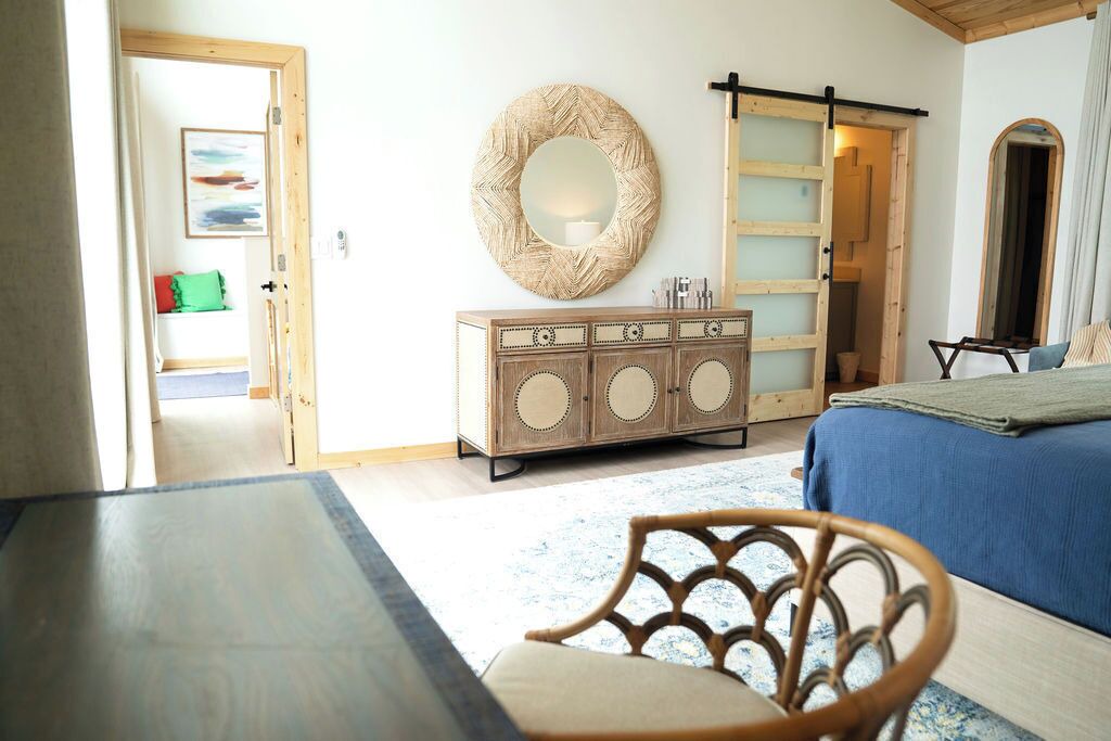 Photo of Bedroom in Spanish Wells