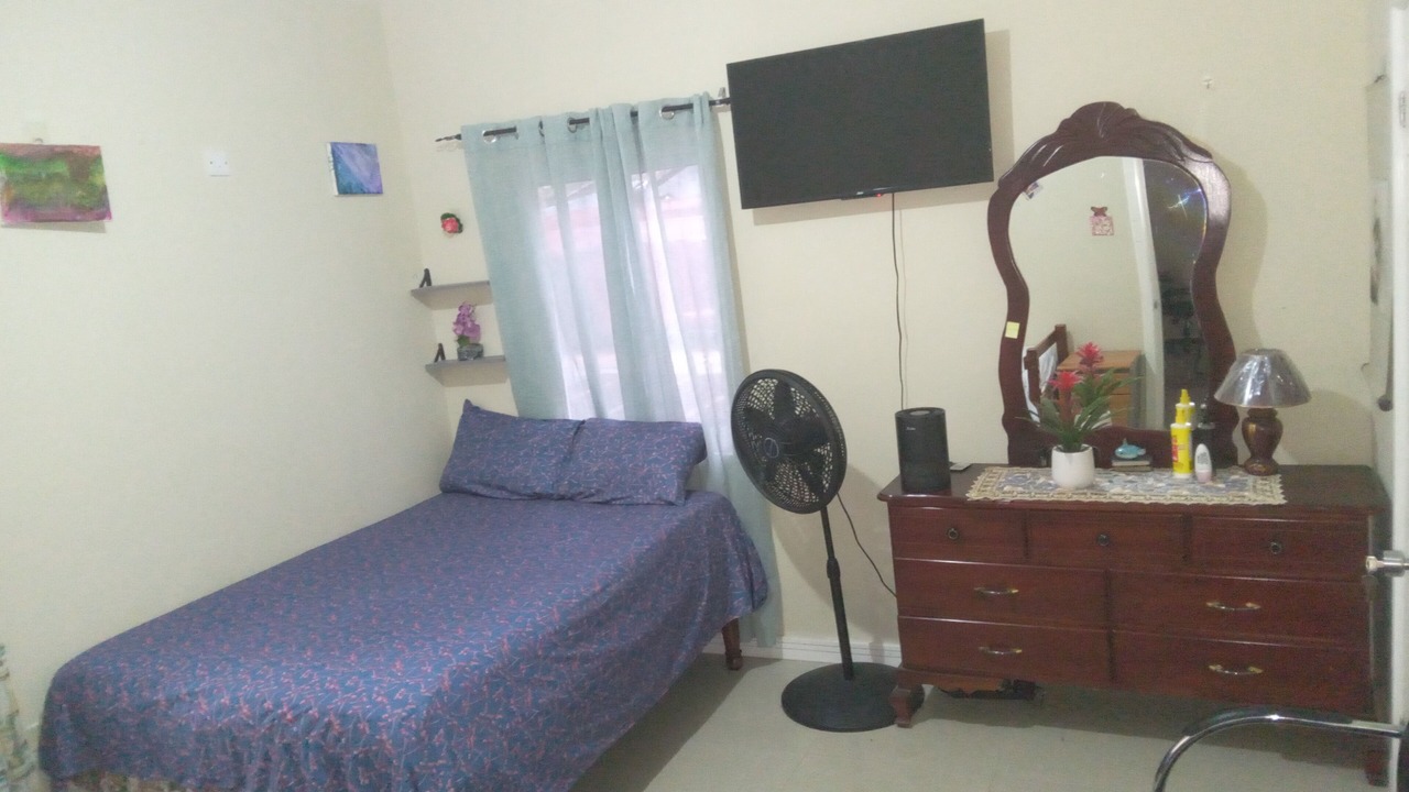 Photo of Bedroom in Saint Andrew
