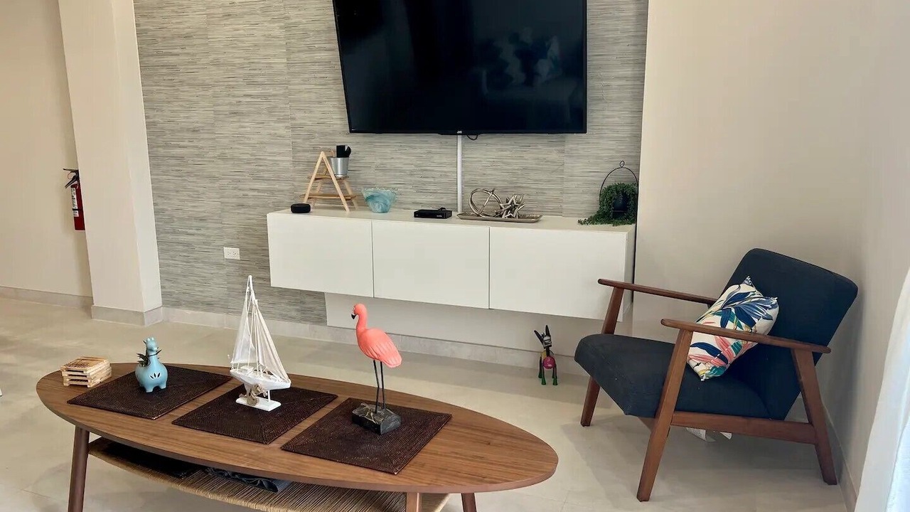 Photo of Livingroom in Palm Beach