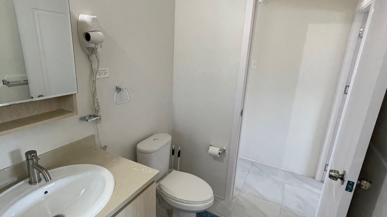Photo of Bathroom in Discovery Bay