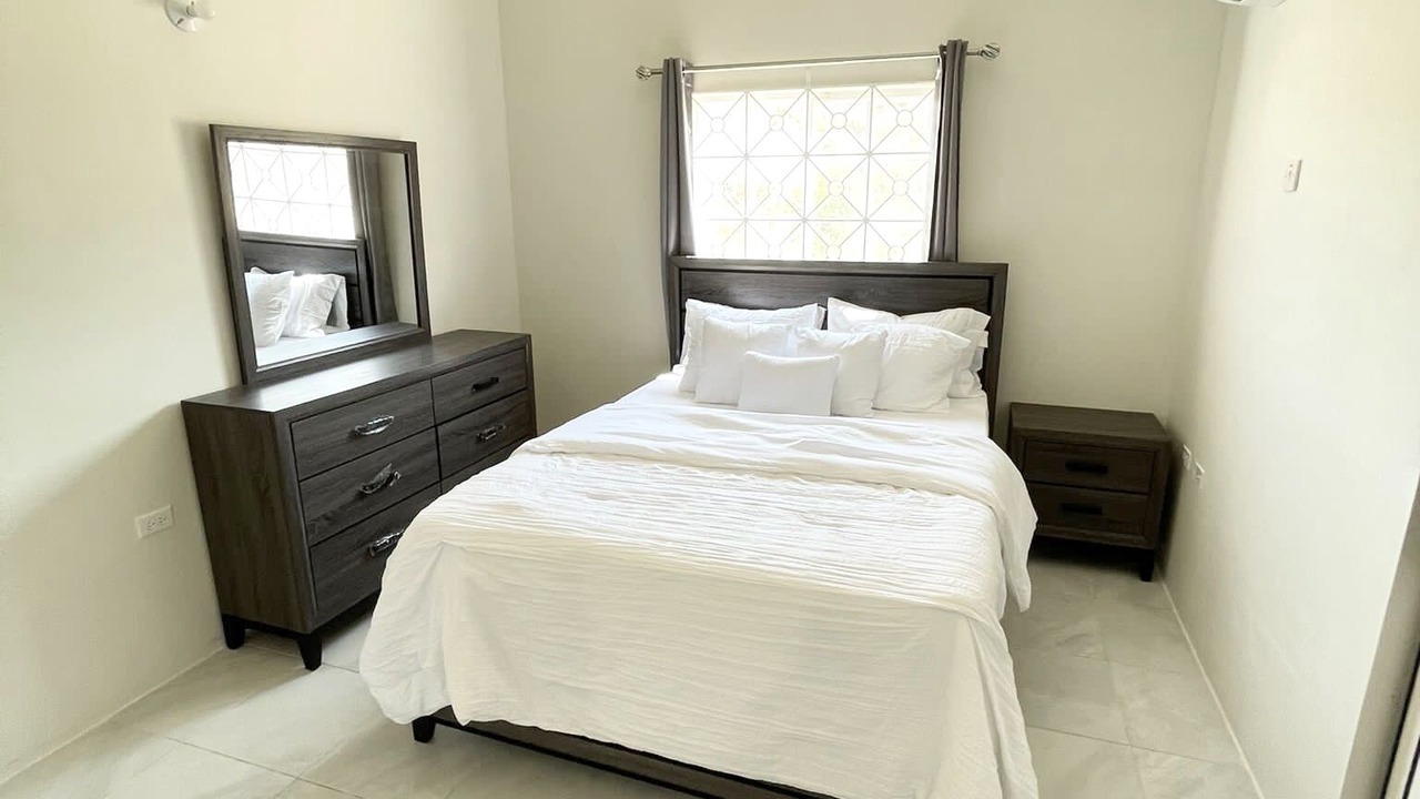 Photo of Bedroom in Discovery Bay