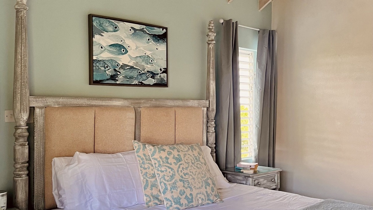 Photo of Bedroom in Enterprise