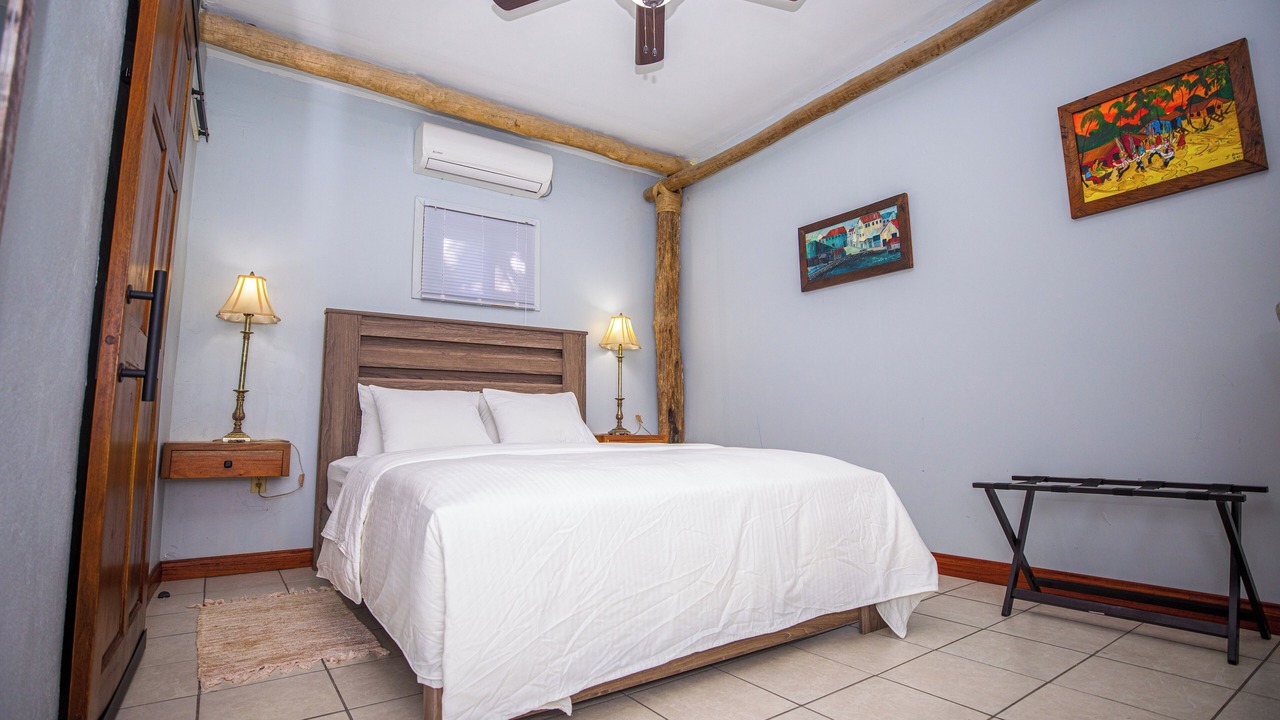 Photo of Bedroom in Belize City