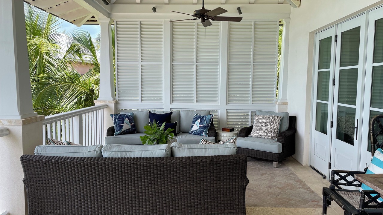 Photo of Patio Balcony in Dunmore Town