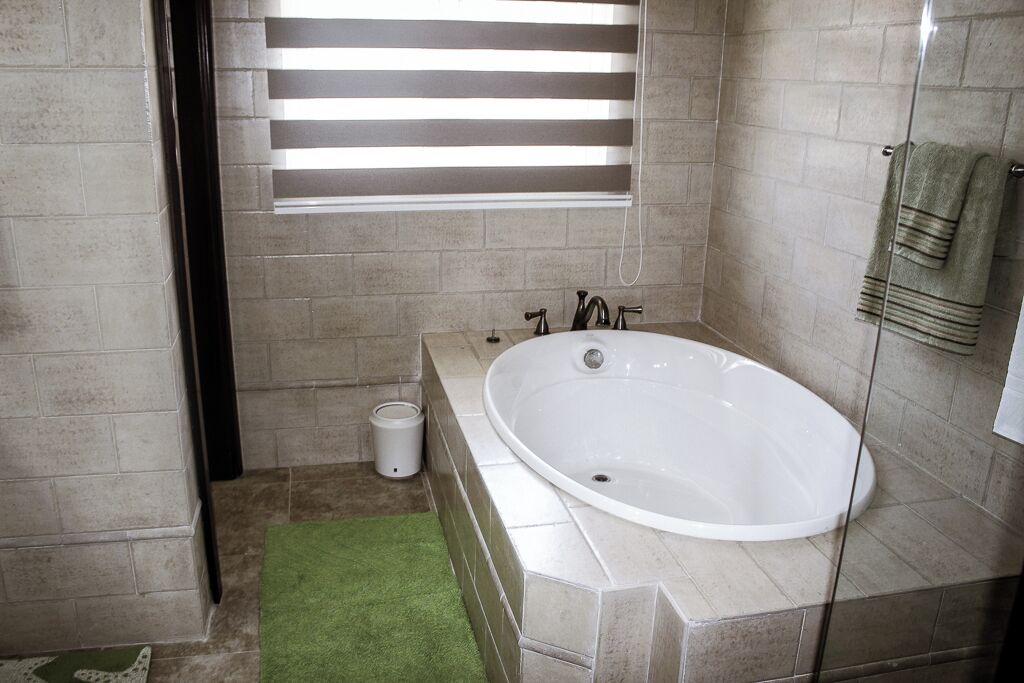 Photo of Bathroom in Lowlands