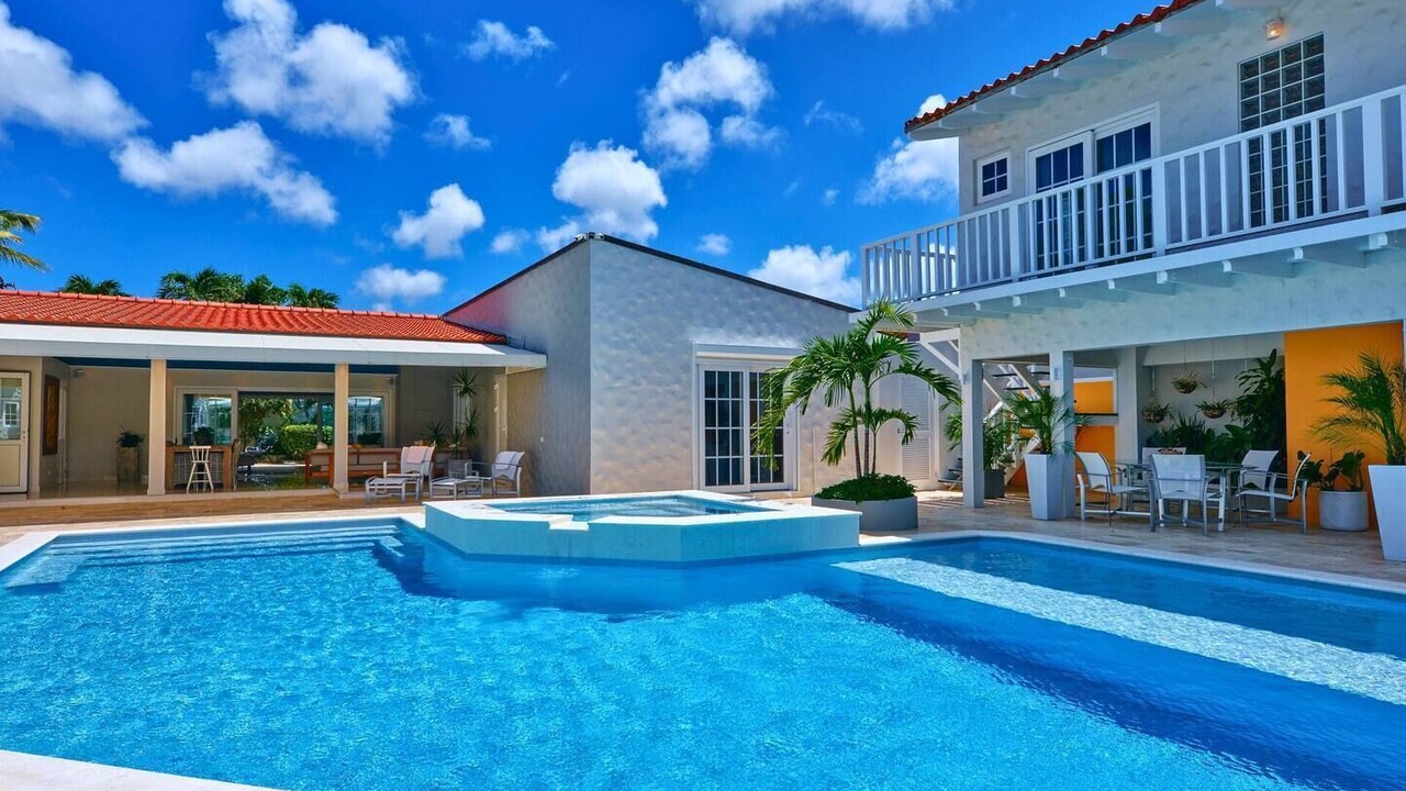 Photo of Outdoor in Oranjestad