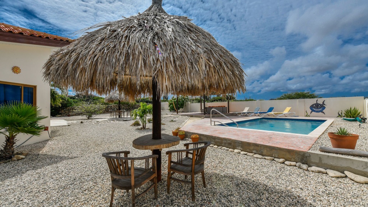 Photo of Outdoor in Ayo