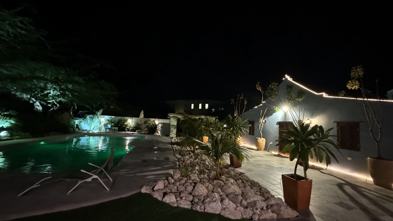 Photo of Outdoor in Opal