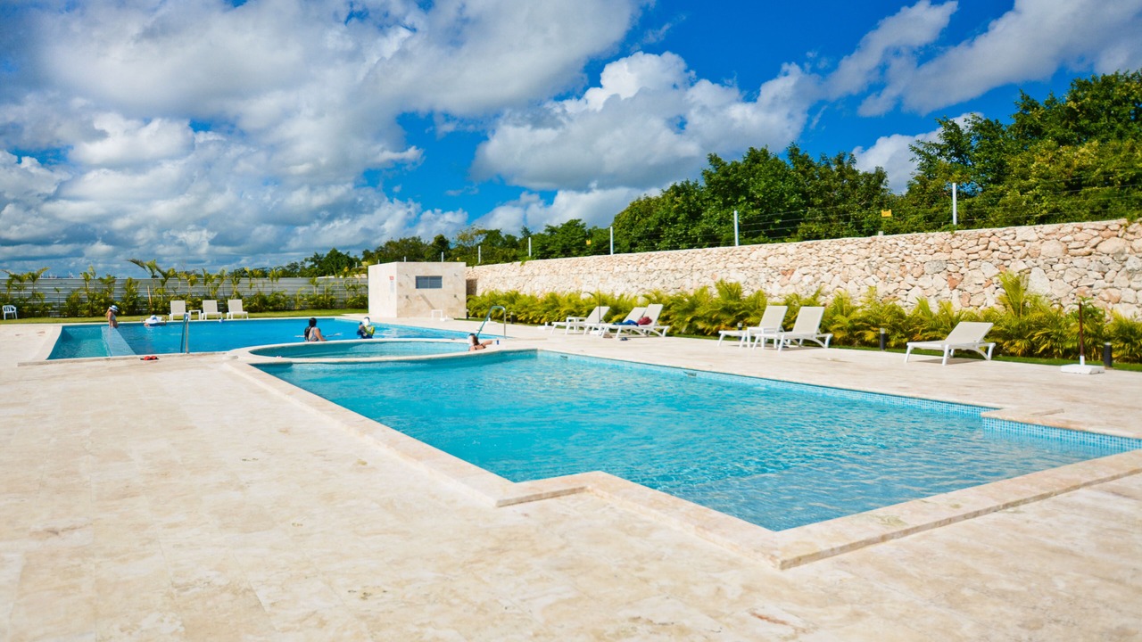 Photo of Outdoor in Veron