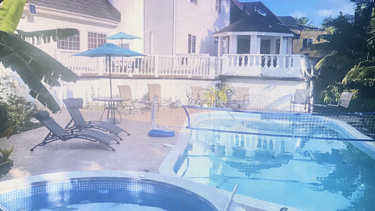 Photo of Outdoor in Tower Isle